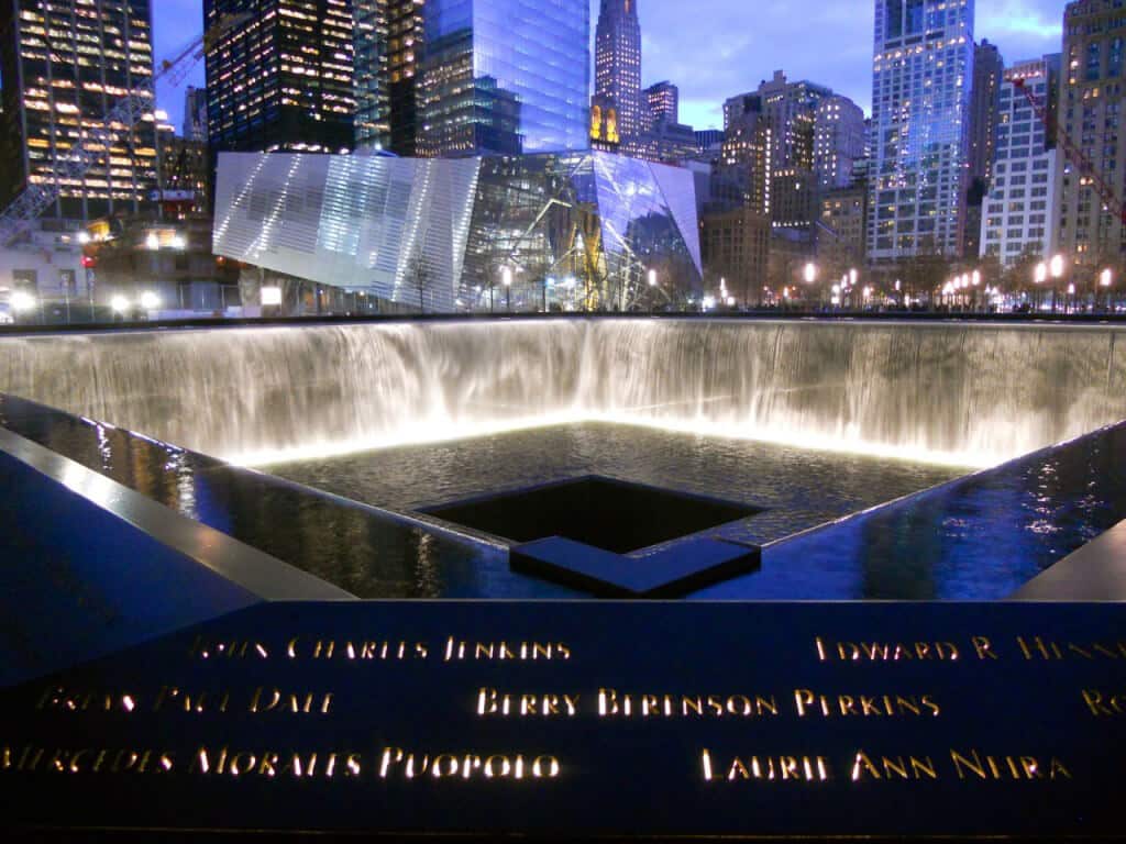 9/11 Ground Zero Tour and 9/11 Museum Entry Ticket