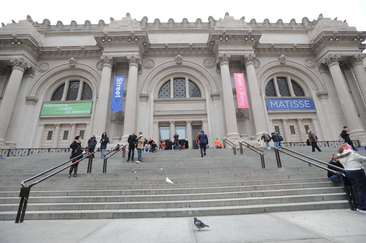 Metropolitan Museum leaders are con artists: Suit claims ...