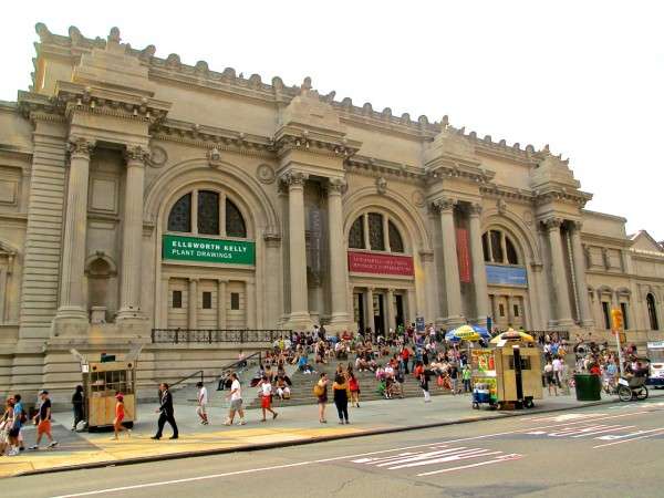 Metropolitan museum of art hours