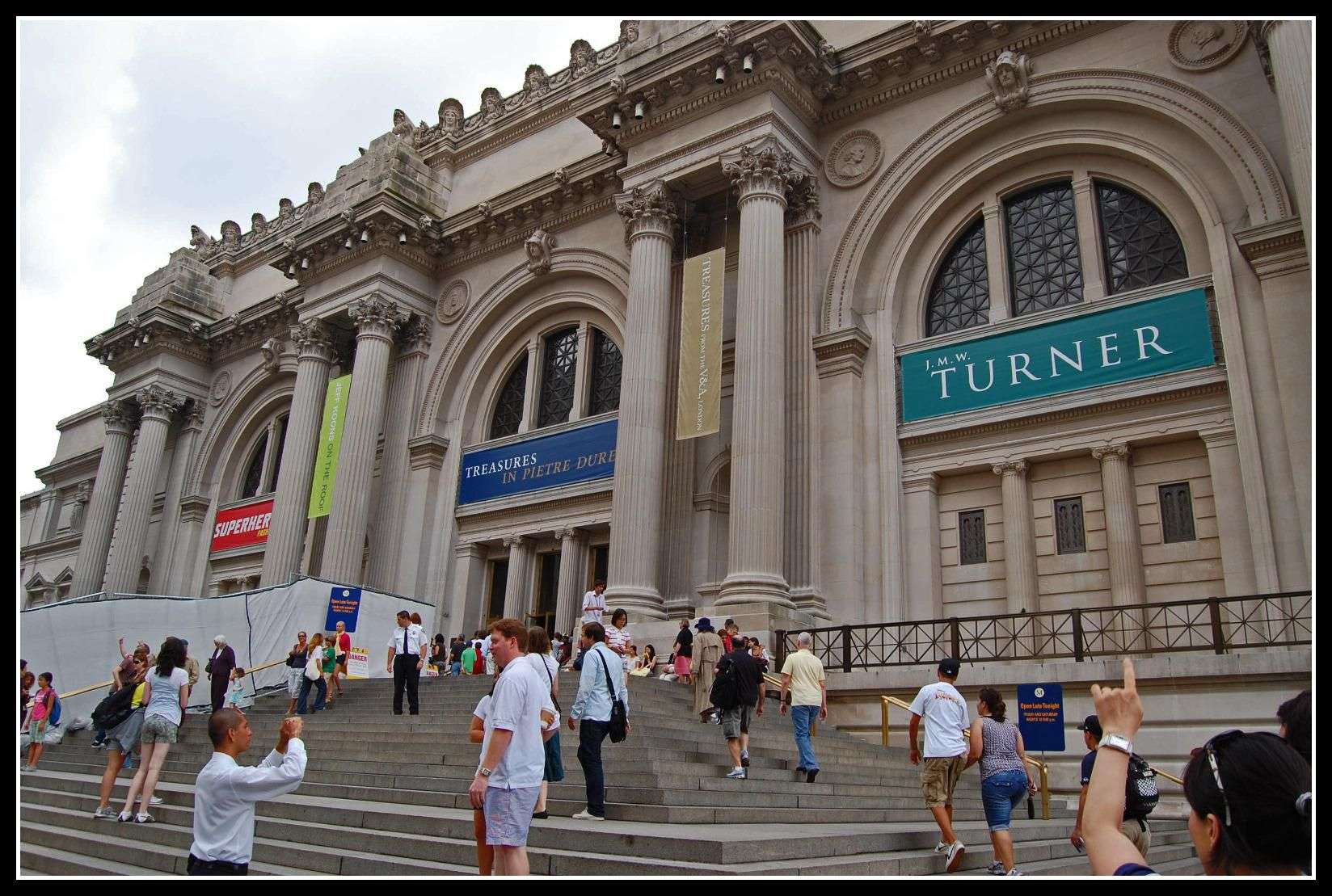 Metropolitan Museum of Art Visitors Guide