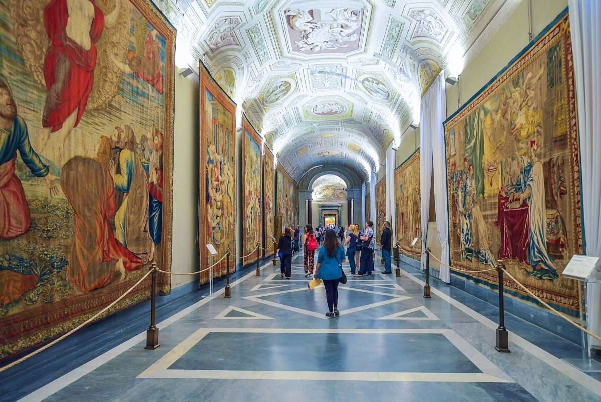 Second entrance to Vatican Museums in the works