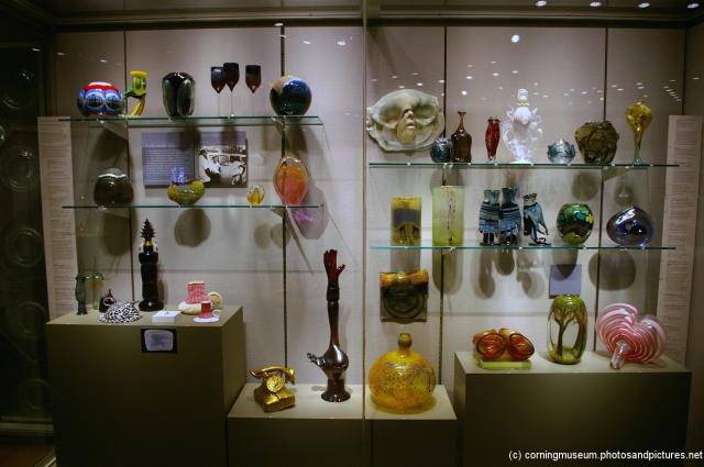 Studio Glass from 1960s and 70s at Corning Museum of Glass.jpg Hi