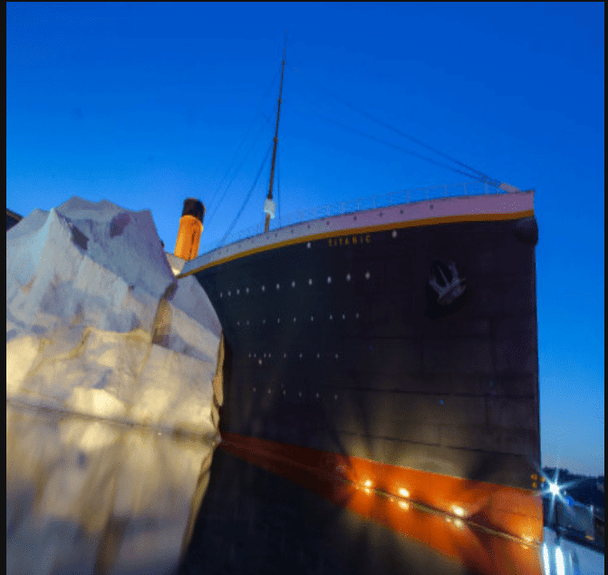 Three visitors injured after Iceberg wall at Titanic museum collapses ...